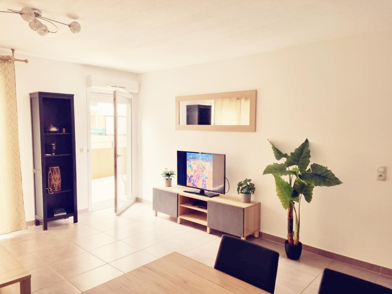 קסטלנאו-לה-לז Grand Appartement Avec Garage Et Terrasse מראה חיצוני תמונה