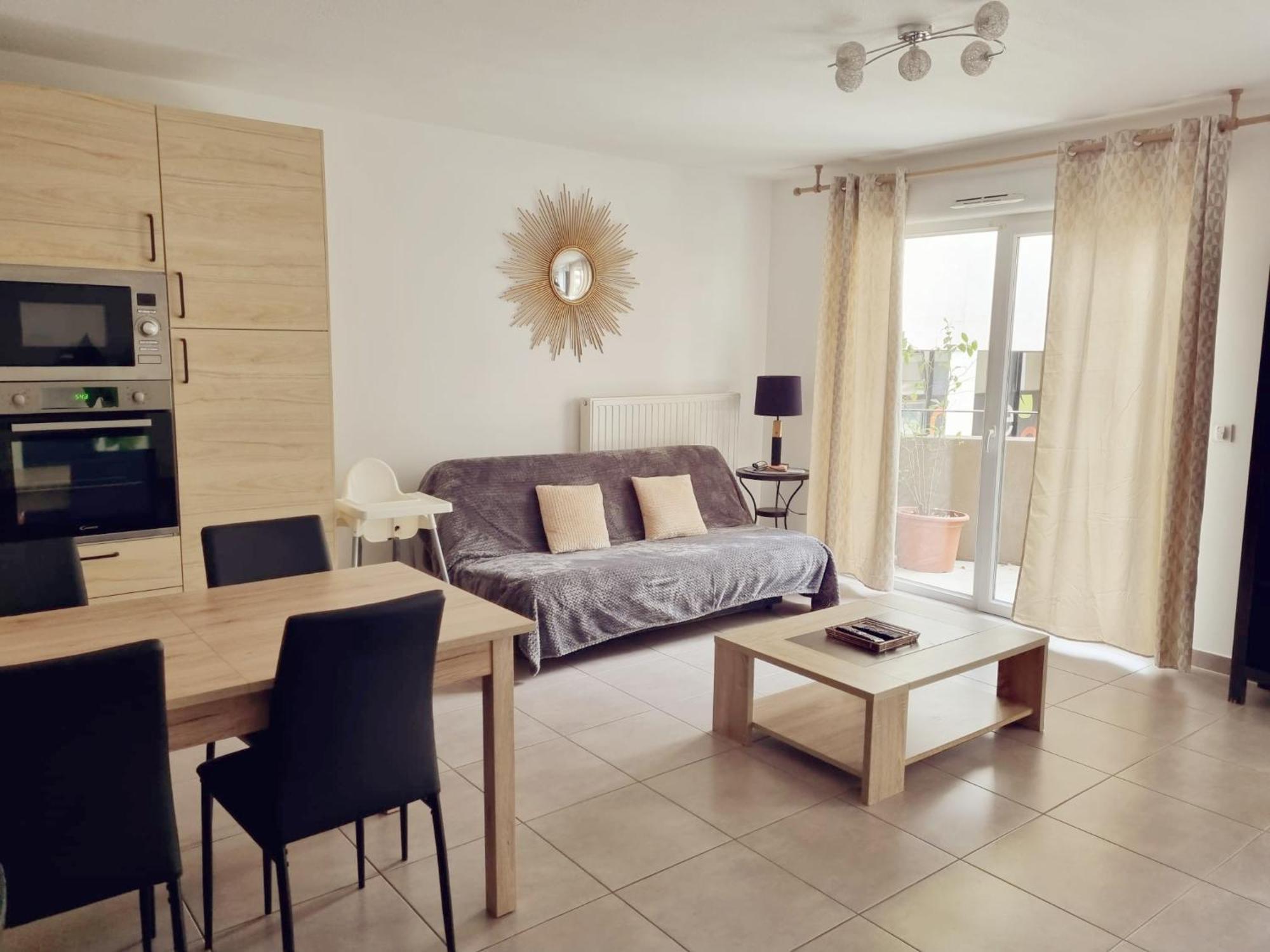 קסטלנאו-לה-לז Grand Appartement Avec Garage Et Terrasse מראה חיצוני תמונה